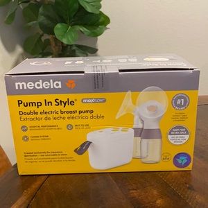 ✨New✨ Medela Pump In Style